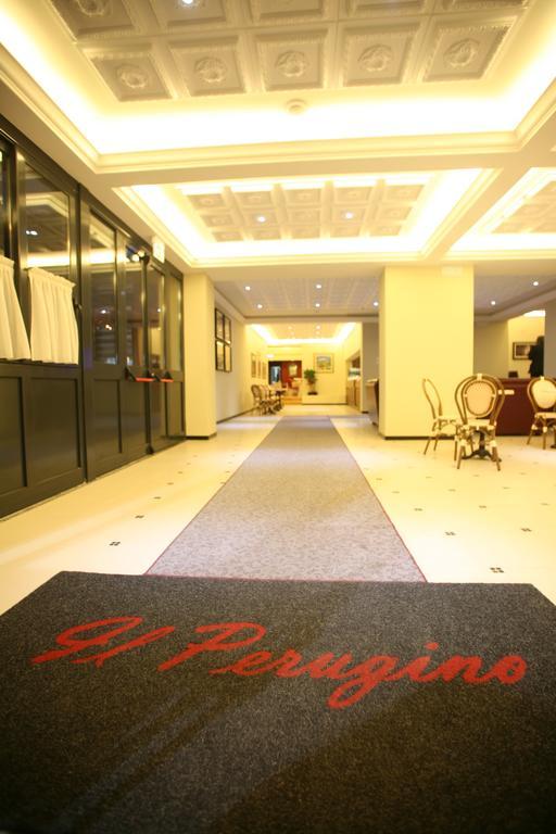 Hotel Il Perugino กอร์เชียโน ภายนอก รูปภาพ